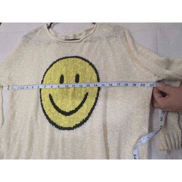 Juniors cream color fun graphic smiley face knit sweater by altar's state size M - Picture 5 of 7